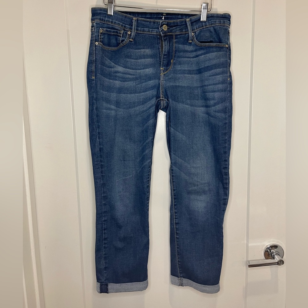 Woman’s Denizen jeans size 10. Cuffed hem and relaxed fit.